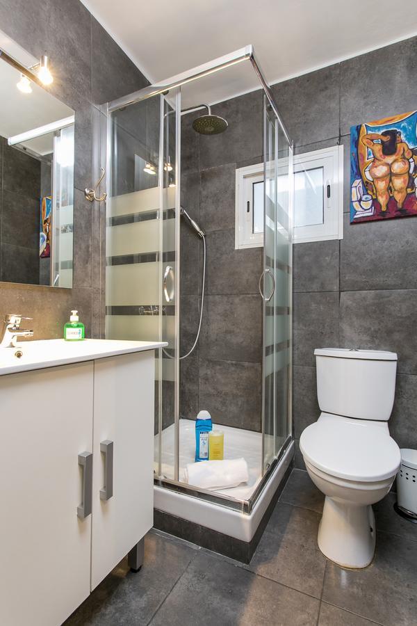 Apartamento Baba L'Hospitalet de Llobregat Exterior foto